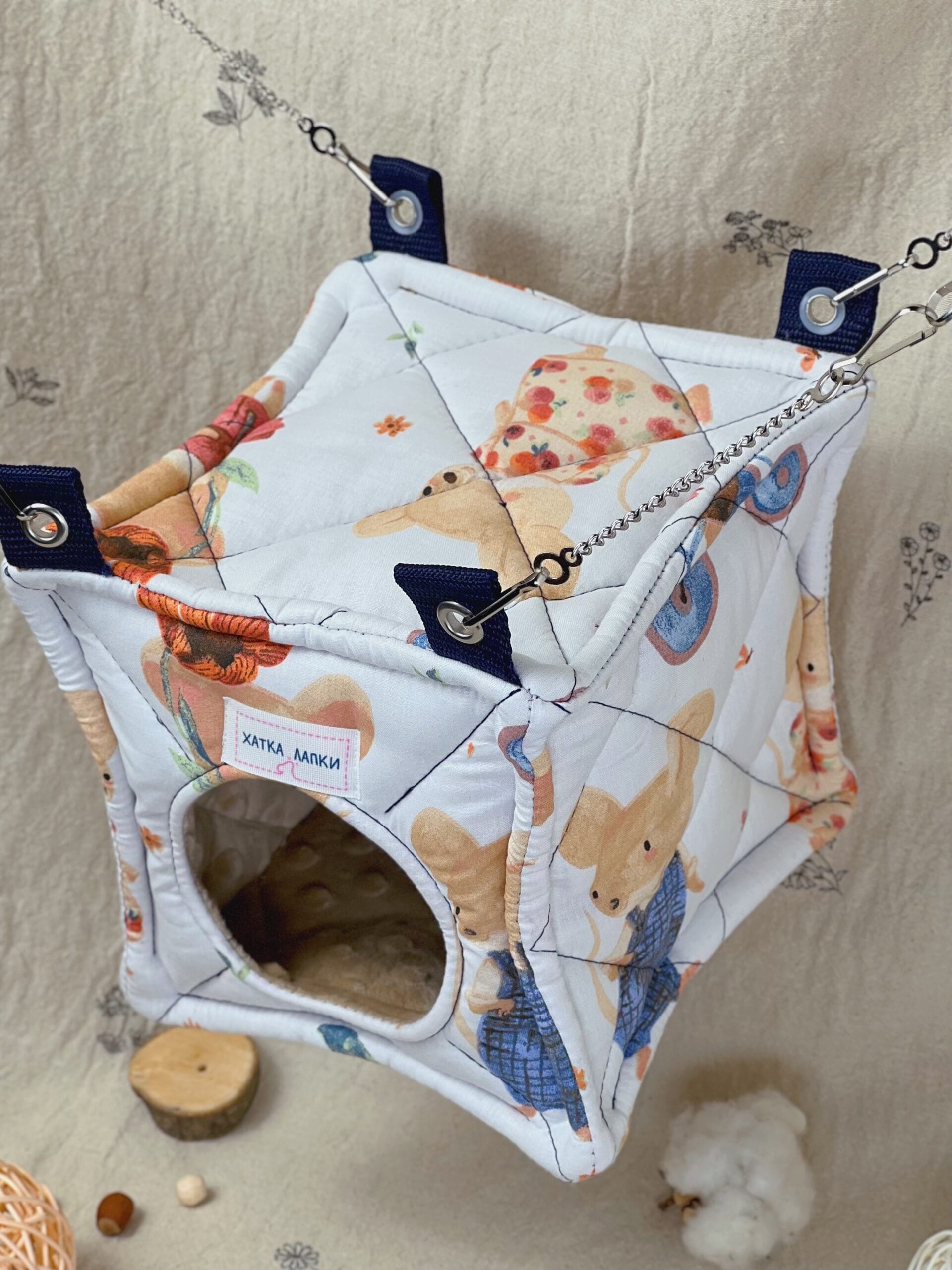 Кубічна хатинка | Мишки - Зображення 2